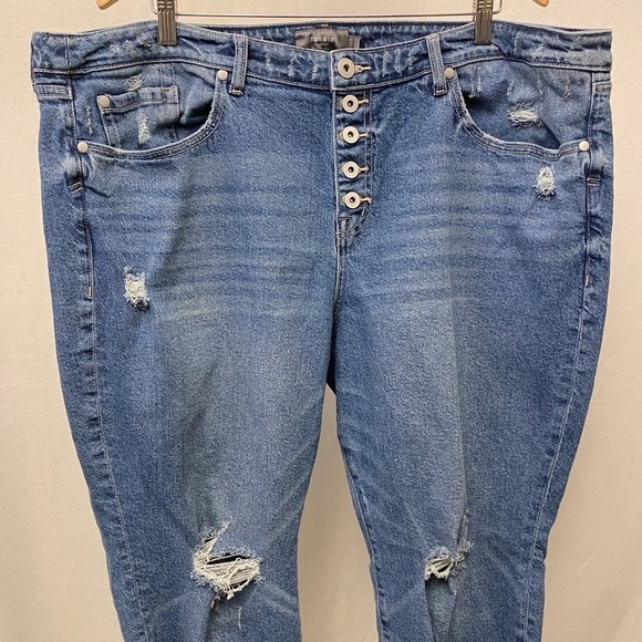 Torrid 22S Mom Straight Vintage Stretch High-Rise Jeans Distressed Frayed Hems - Picture 5 of 14